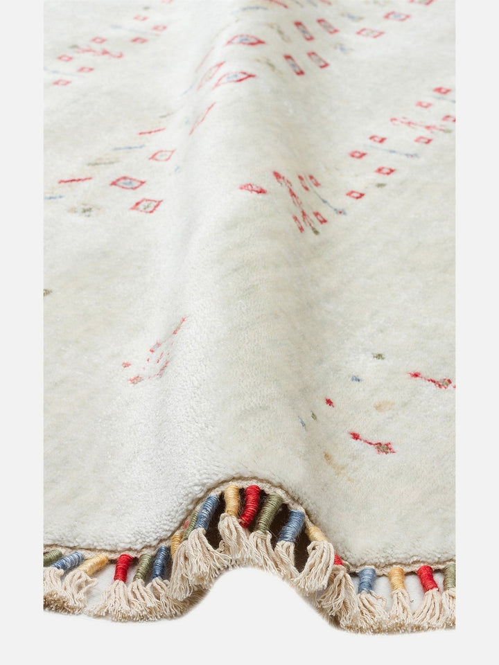 Oushak Carnaval %100 Naturel Kolay Temizlenir El Emeğiyle Üretilen TENCEL™ Modern Uşak Halısı 06 BEIGE Q - Carpetdocia
