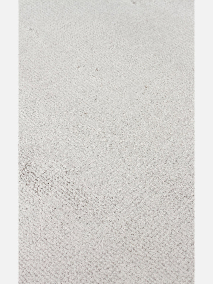 Oushak Plain %100 Naturel Düz Renk El Emeğiyle Özel Tezgahlarda Üretilen Viskon Uşak Halısı PLNSLV - Carpetdocia