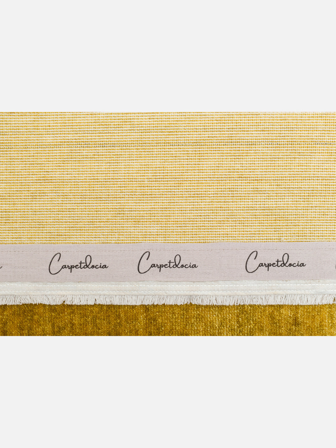 Victoria %100 TENCEL™ Lyocell El Emeği ile Üretilen Halı YELLOW SAFFRON Carpetdocia kenar şeridi detayı