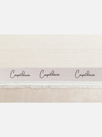 Victoria %100 TENCEL™ Lyocell El Emeği ile Üretilen Halı IVORY CREAM Carpetdocia kenar şeridi detayı
