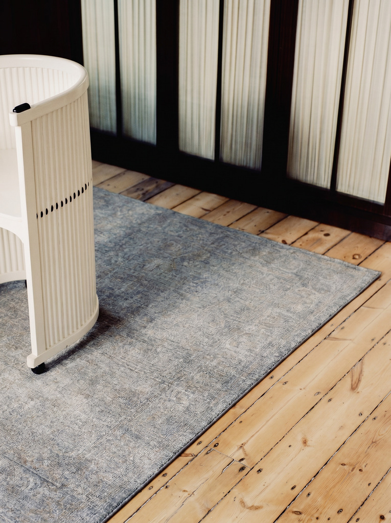 Tapis Uşak TENCEL™ Çırağan 100 % naturel, scintillant, fabriqué à la main sur métiers spéciaux 2DGRBZ