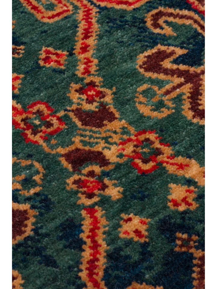 Göbeklitepe Serisi Anadolu Motiflerine Sahip %100 Yeni Zelanda Yünü ile Üretilen El Emeği Kara Tezgah Halı 01NAVRD - Carpetdocia