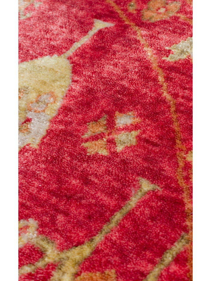Oushak Carnaval سجادة Uşak الحديثة المصنوعة يدوياً من TENCEL™ بنسبة 100% طبيعية، سهلة التنظيف، 08 RED AUTUMN Q